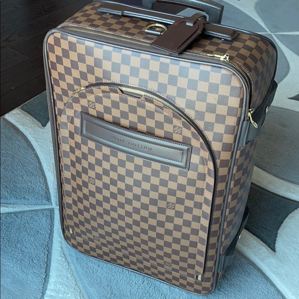 Louis Vuitton Carry On Pegase 55 Suitcase Damier